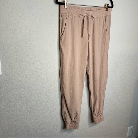 Cloth & Stone Jogger Pants Size Small Tan - Picture 6 of 13